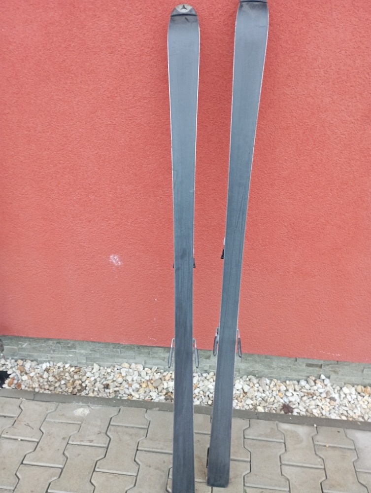 lyže Atomic s vázáním - 8