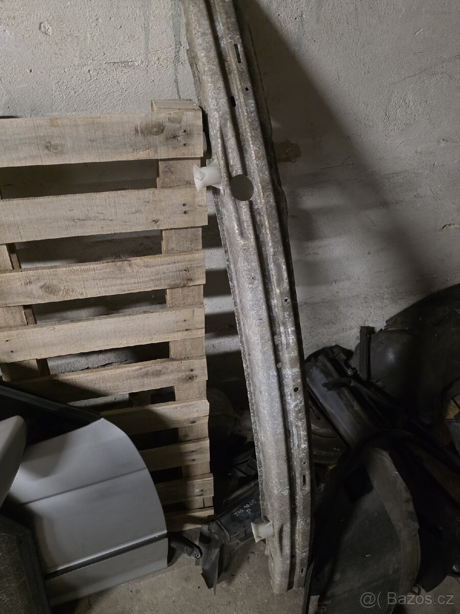 BMW e46 NÁHRADNÍ DÍLY - 8