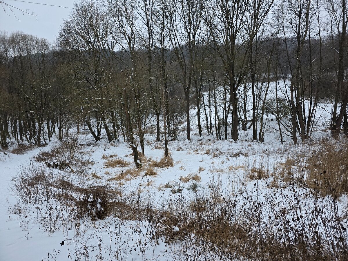 🌿 PRODEJ POZEMKU – DOUBRAVY U ZLÍNA - 8