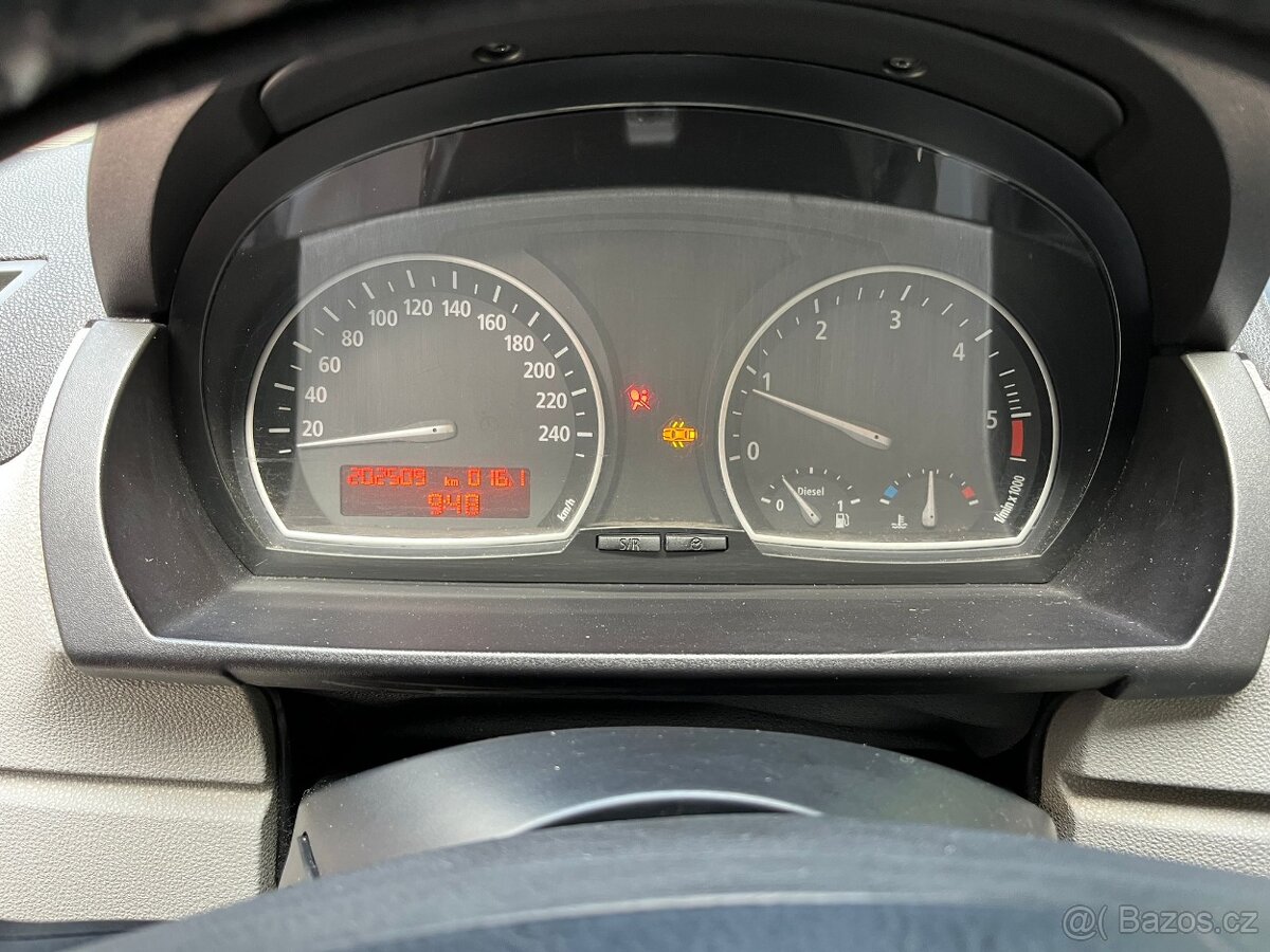BMW X3 2.0d, 4x4, tažný zařízení - 8