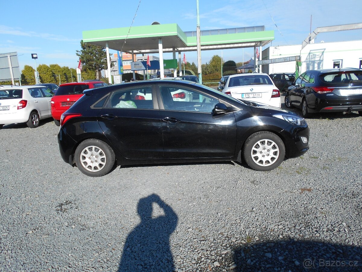 Hyundai i30 1.4 cvvt - 8