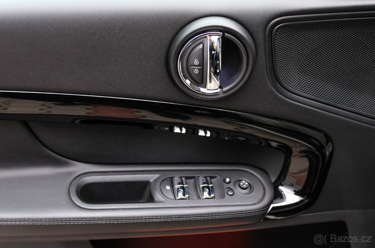 Mini Countryman Cooper SD ALL4 A/T - 8