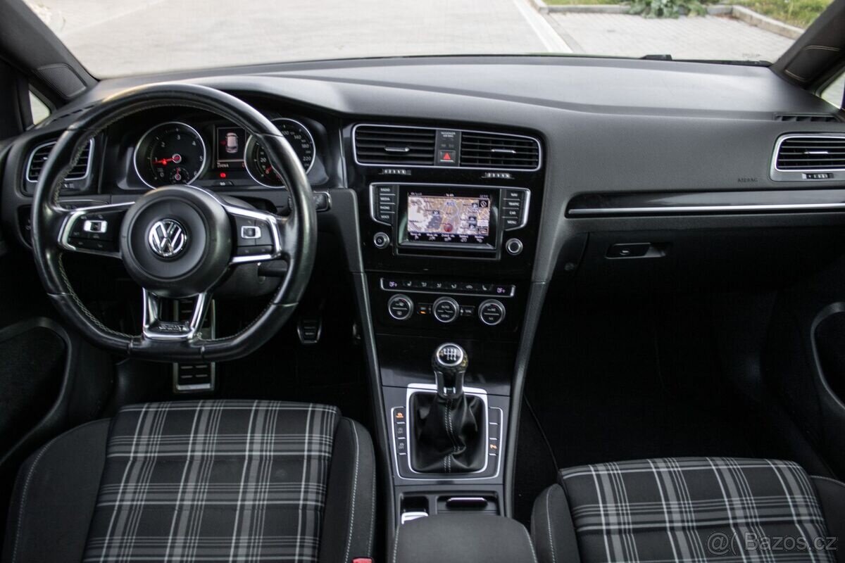 Volkswagen Golf GTD 2014 135kW - 8