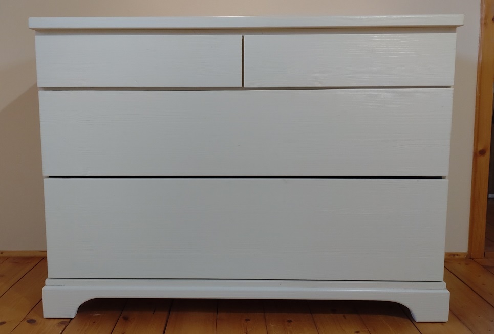 Set postel a komoda z masivu - 8