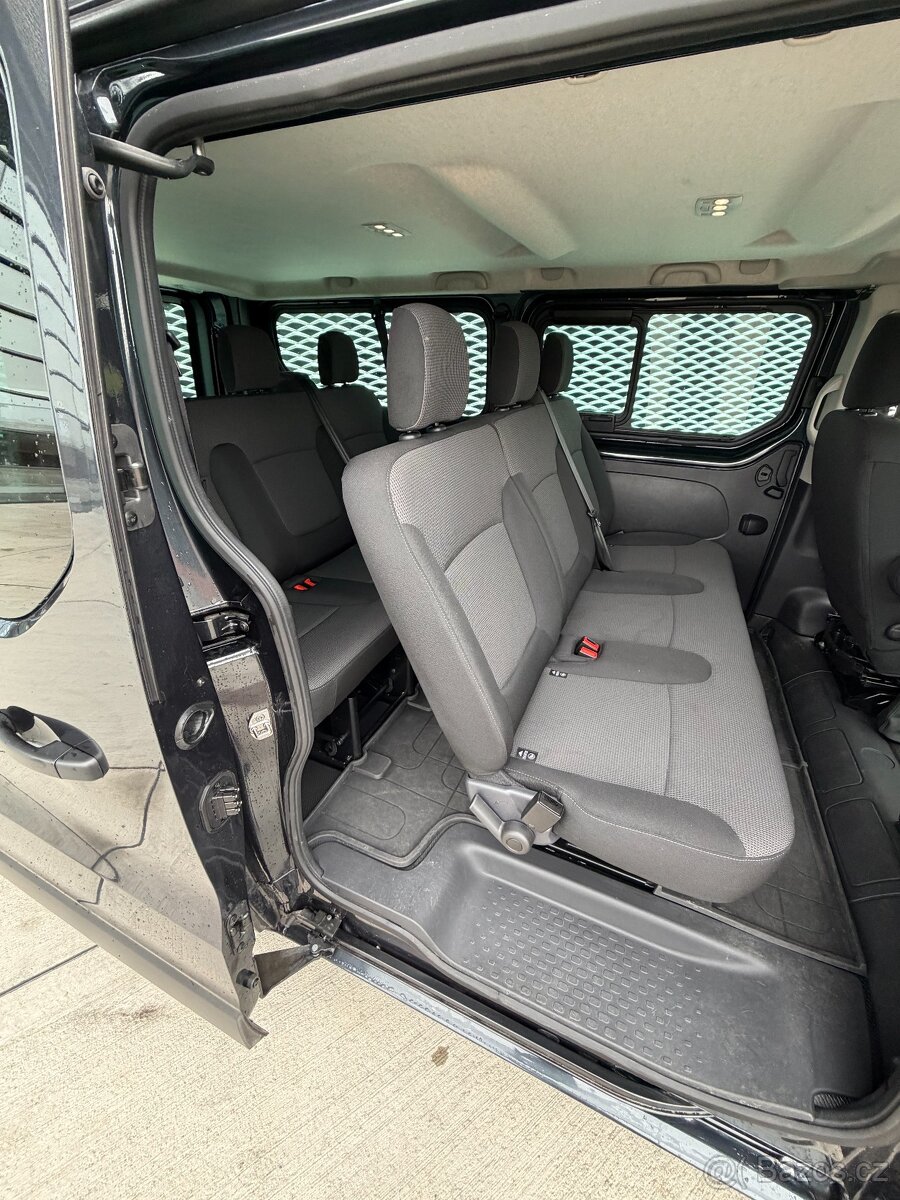 Renault Trafic Combi L2 2.0 dCi 150k 9A 8 míst 2025 DPH - 8