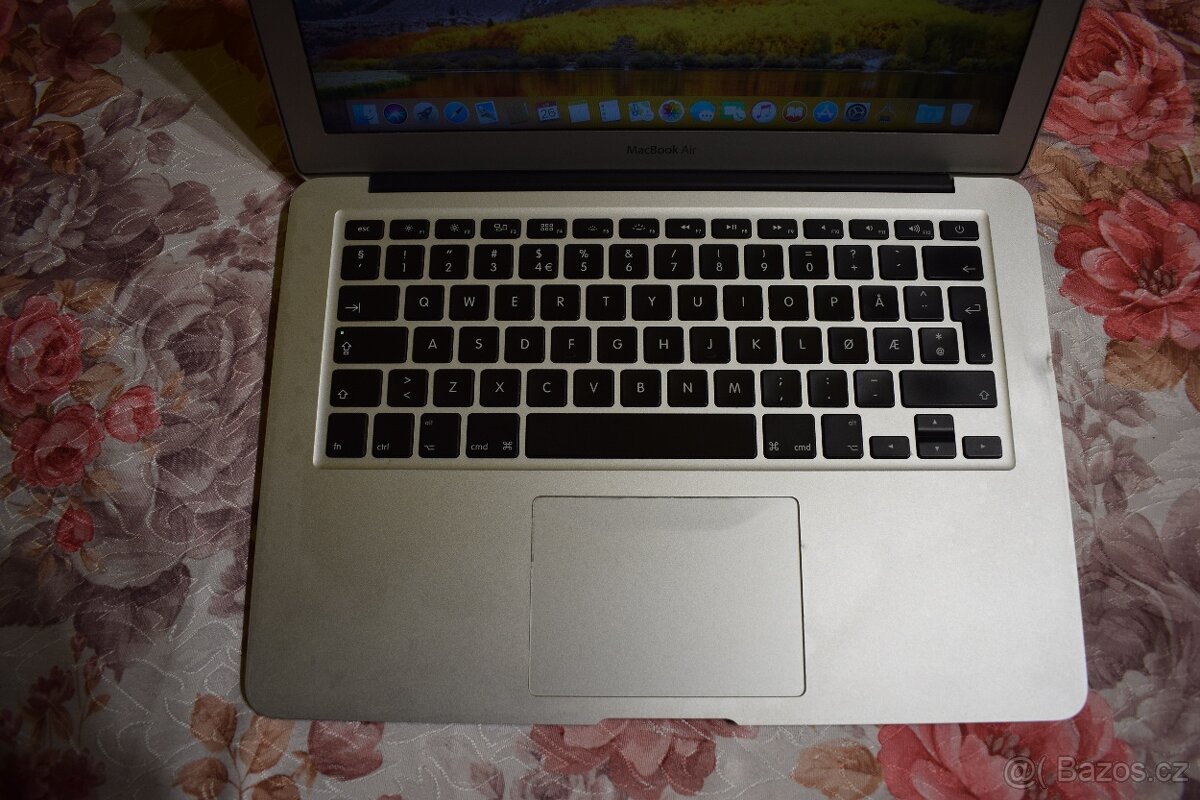 MacBook Air "Core i5" 1.4 13" (Early 2014) - 8