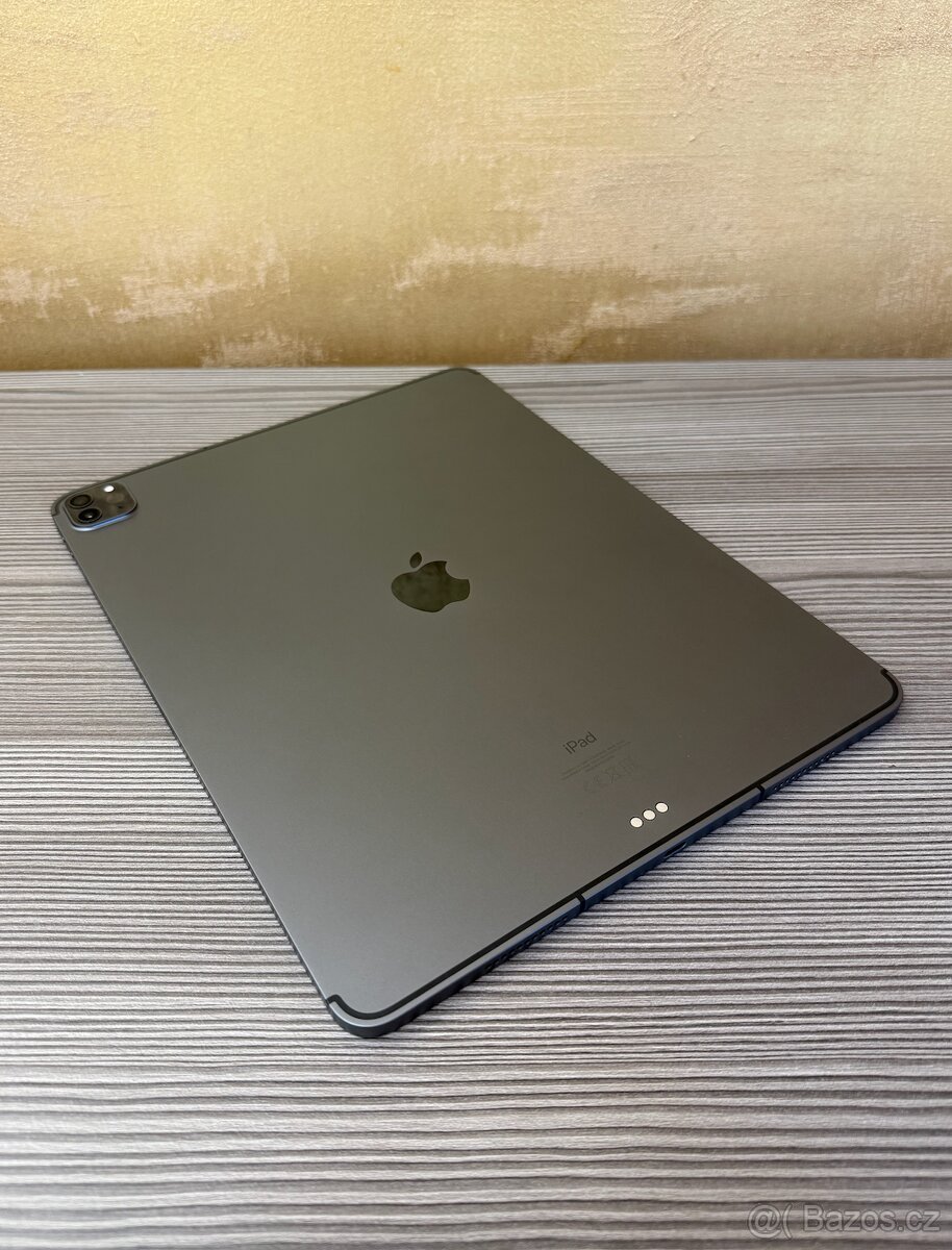 Apple iPad Pro 12.9" 2021 M1 256GB Cellular šedý - 8