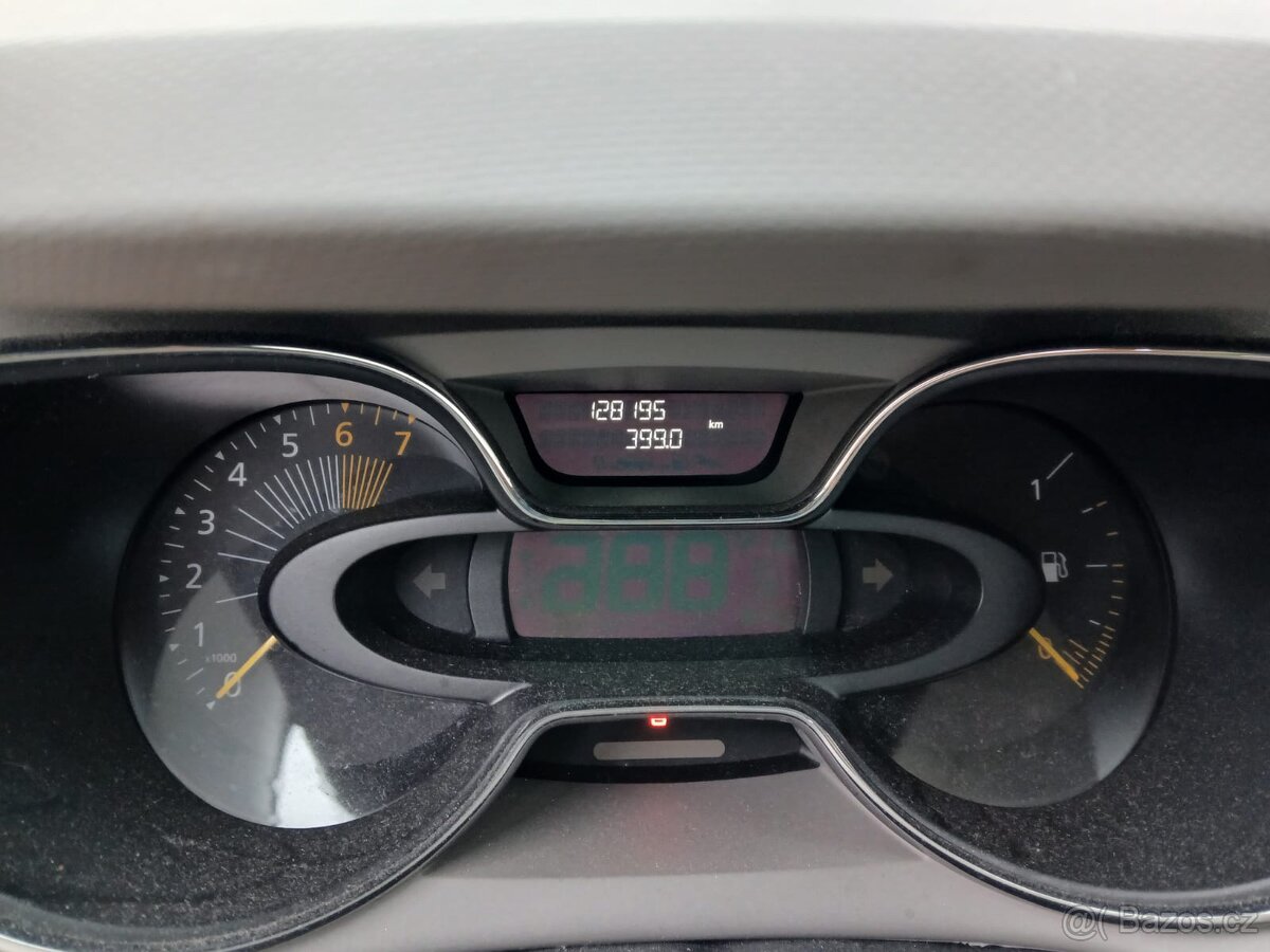 Renault Captur - vada automatu - 8