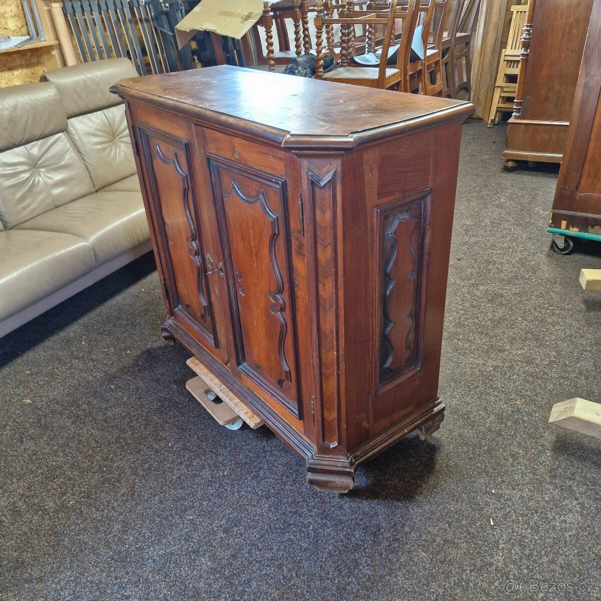 Starožitný příborník- komoda - 8