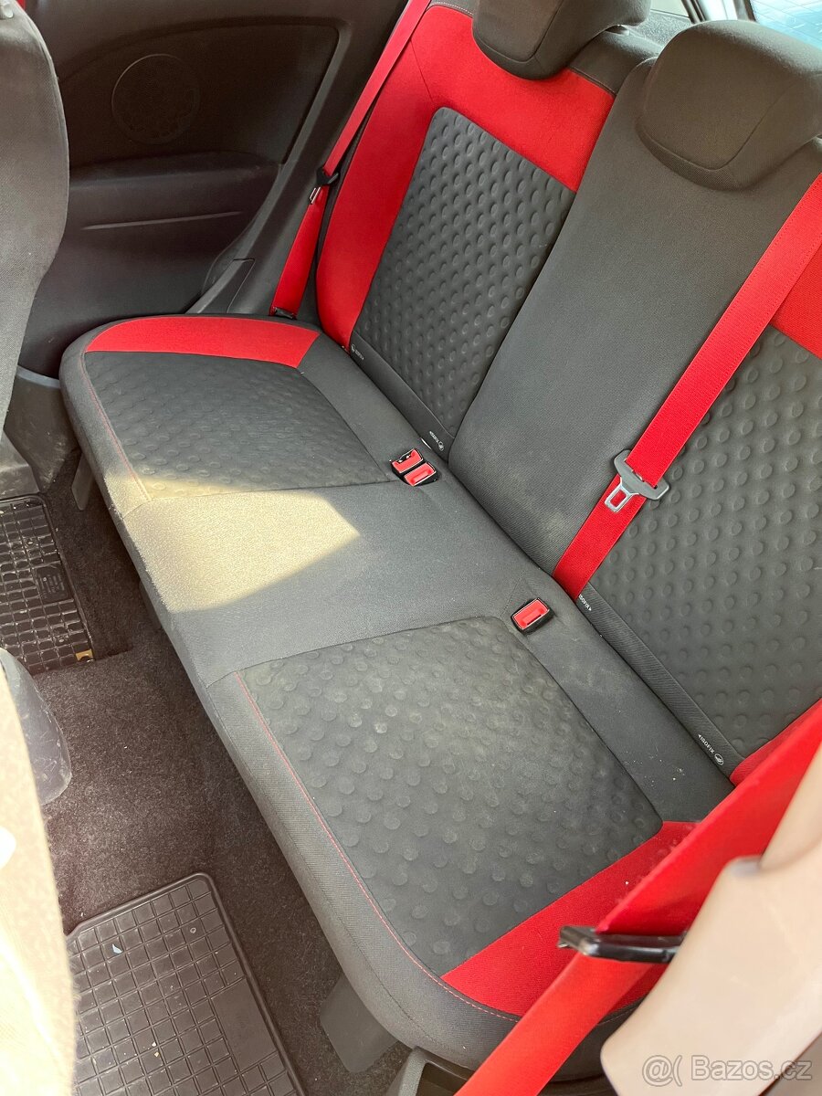 Corsa GSi 1.6t - 8