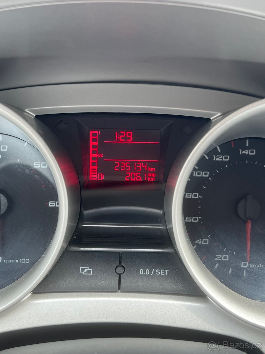 Seat Ibiza - 8