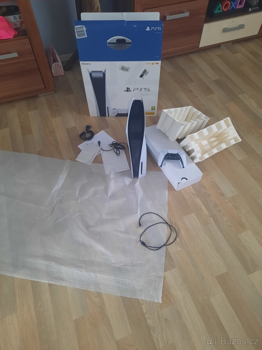 Playstation 5 s mechanikou - 8