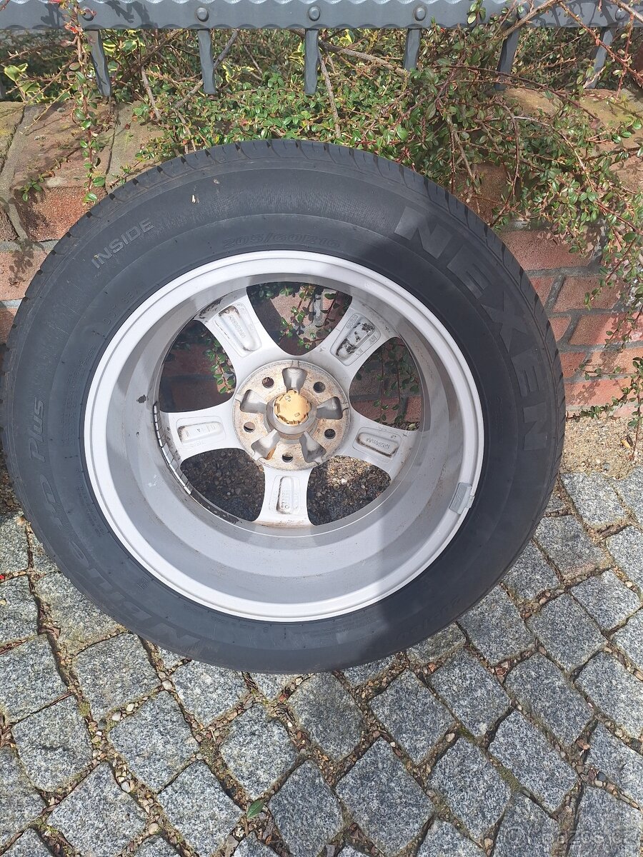 Nissan orig.Alu kola s letními pneu 205/60R16 - 8