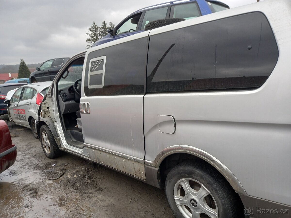 Hyundai H-1 R.V 2010 - 8