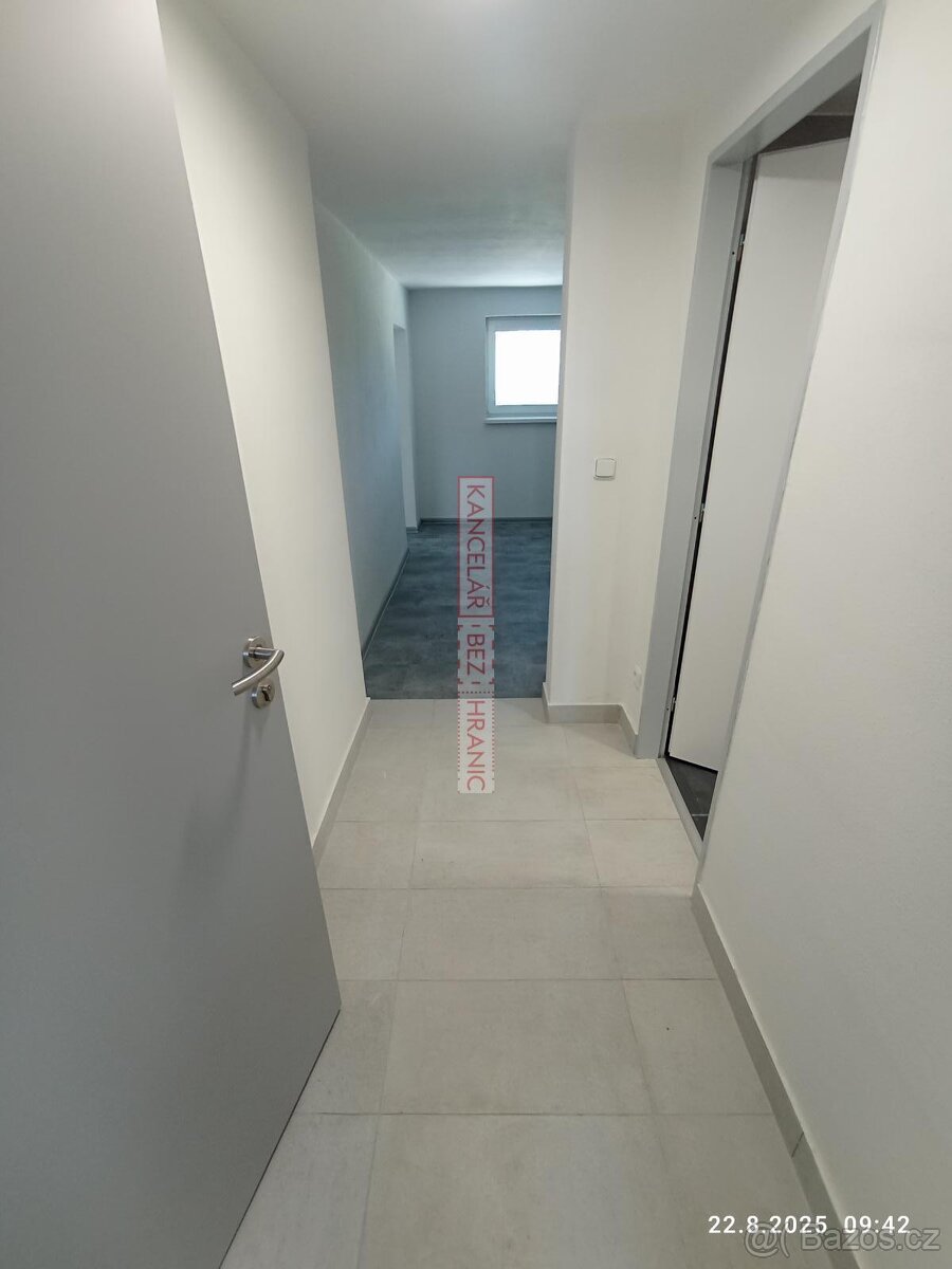 Prostorný byt 1+1 s garáží,46 m2,Kunovice - 8