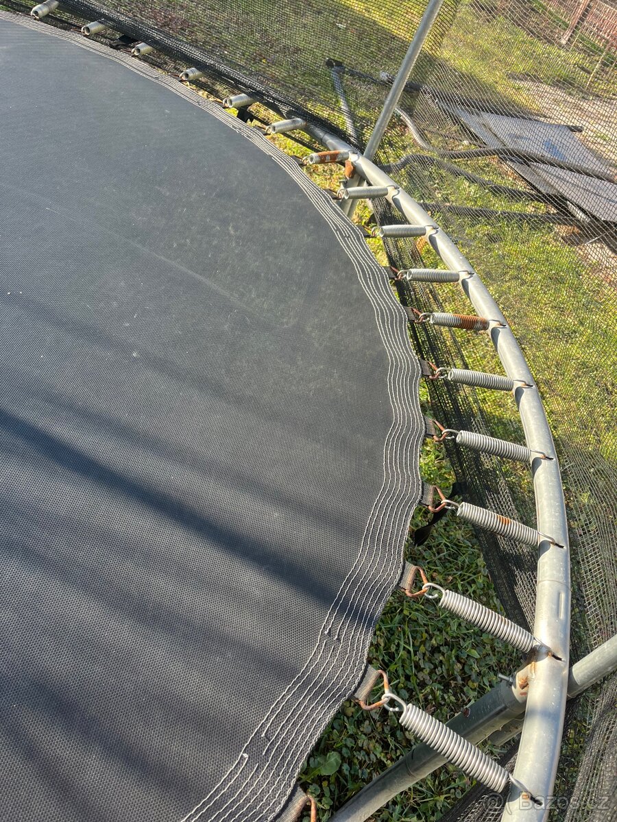 Dětská trampolína - 8