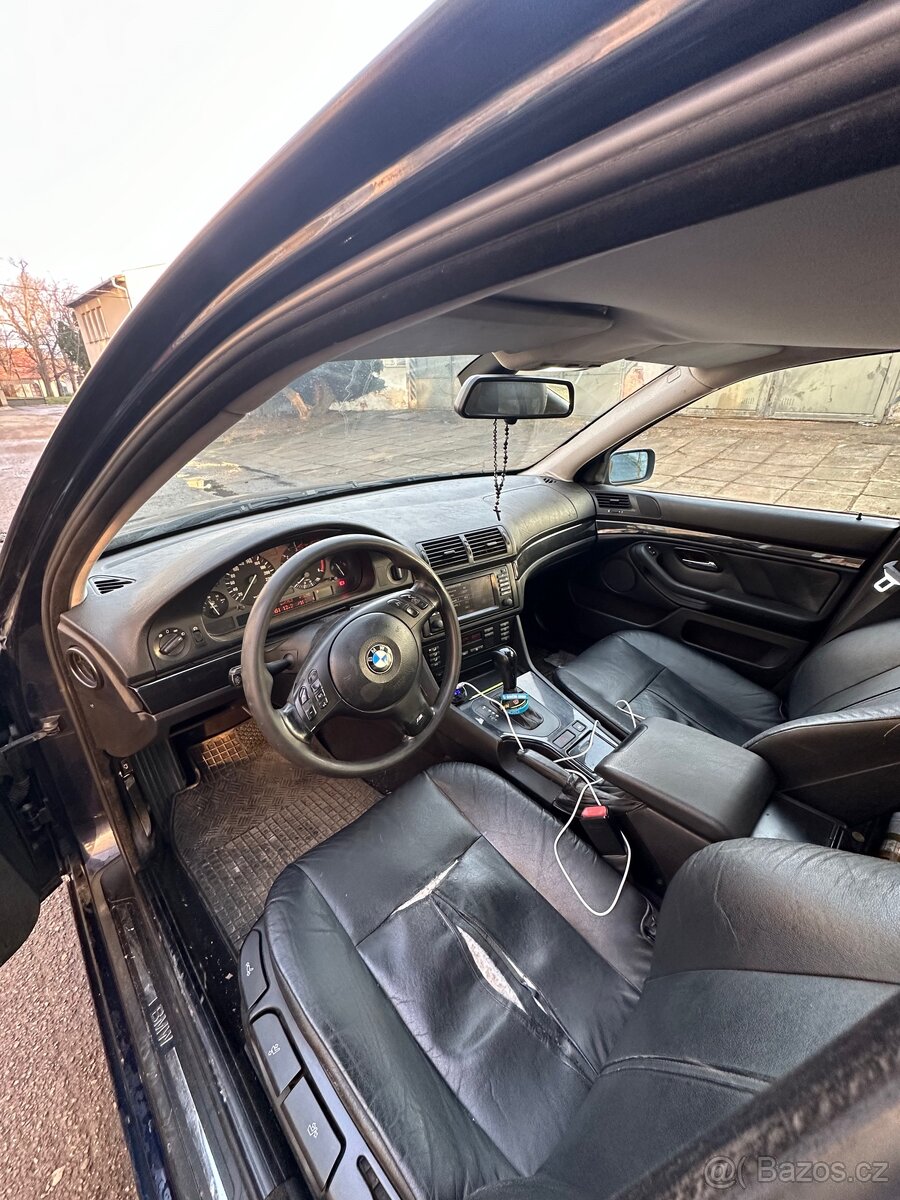 BMW E39 530DA 142kw Touring - 8