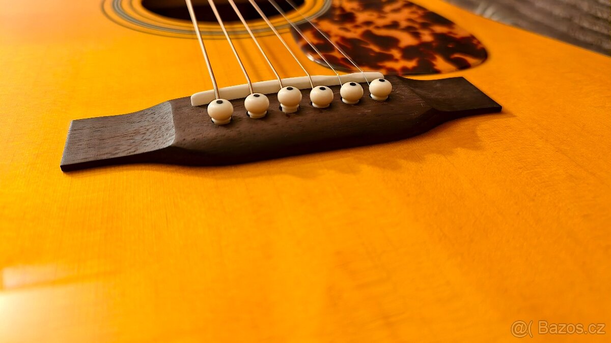 Kytara Martin D18 - 8