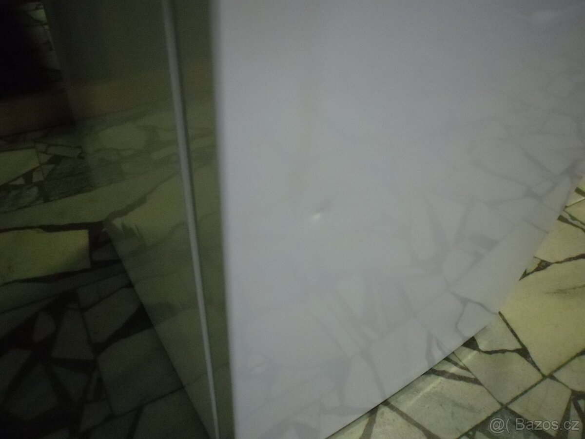 Prodáme lednici Beko, 201 cm, C class (A+++) - 8