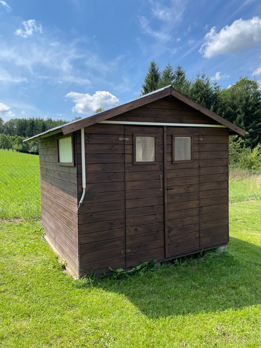 Pronájem domu se zahradou - 8