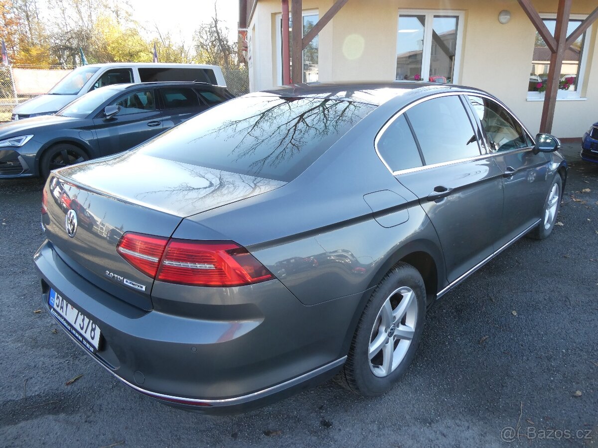 Volkswagen Passat 2.0 TDi 110kW DSG Highline,ČR,2xkola - 8