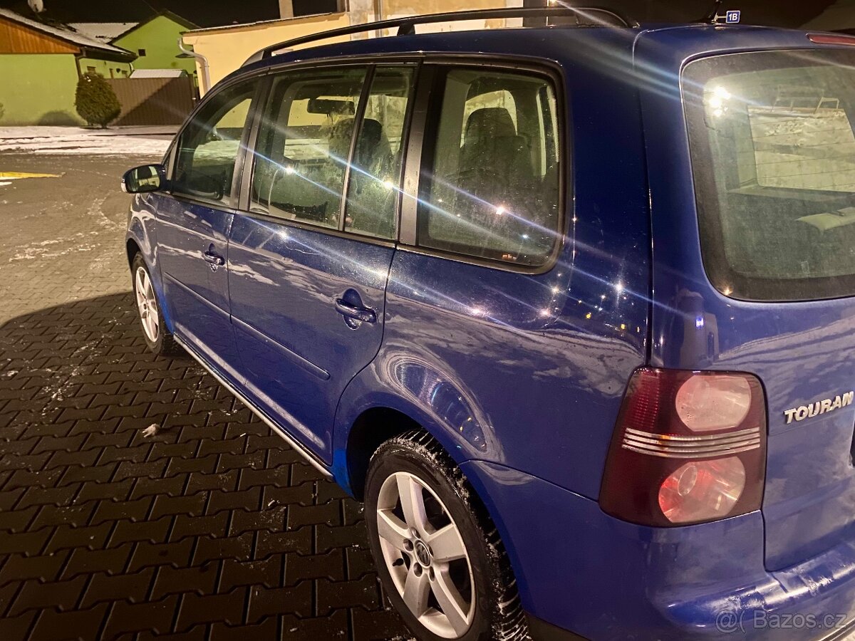 Prodám Volkswagen Touran 1T2 7 Míst. - 8