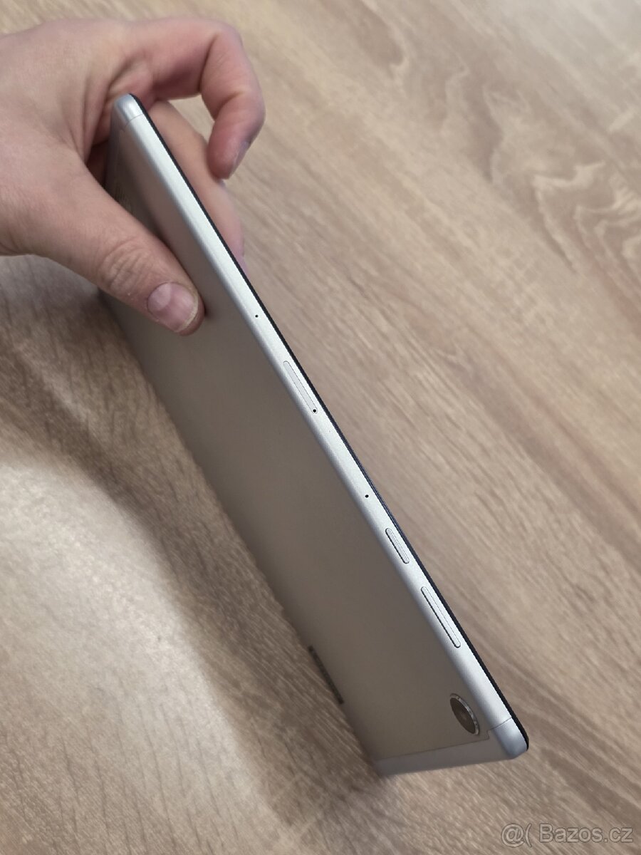 Lenovo TAB M10 4/64GB - 8