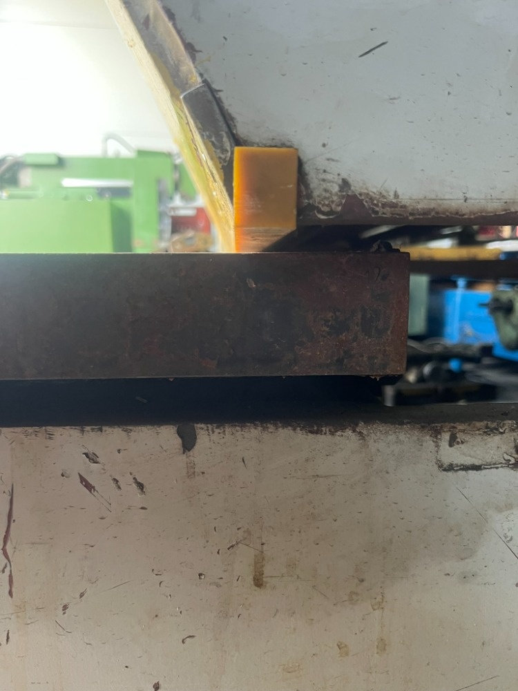 191. Tabulové nůžky NTC 2500/4 - 8