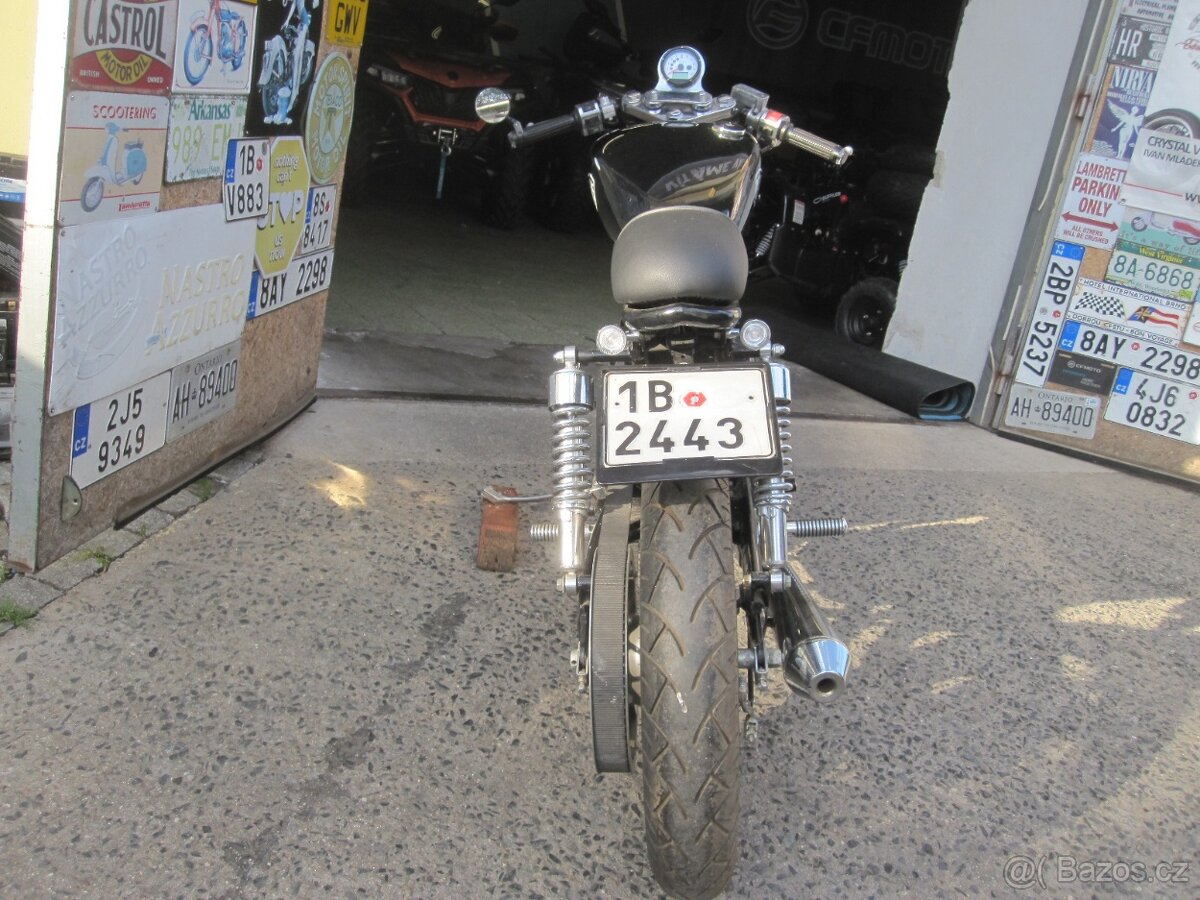 Suzuki LS 650 Savage - 8