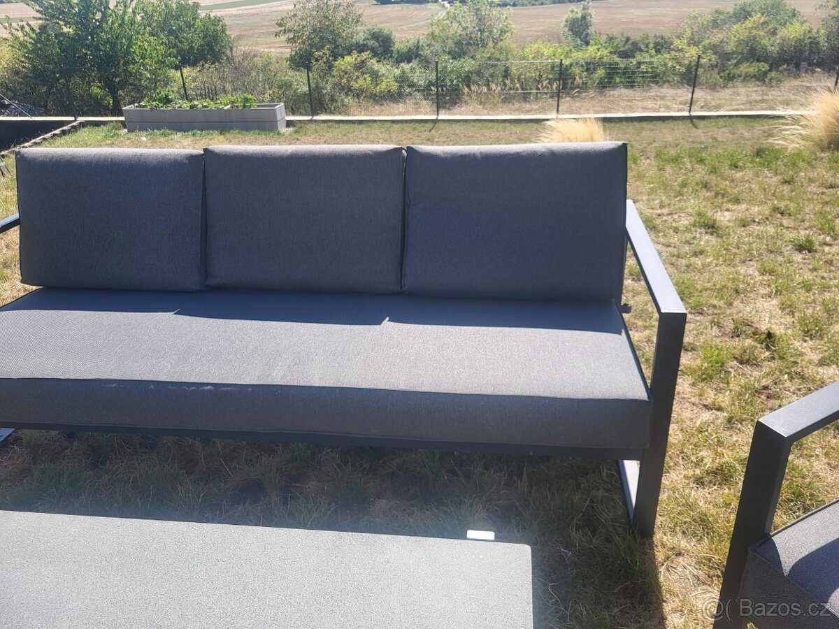 Zahradní sestava VONGE 5 osob černá - 8