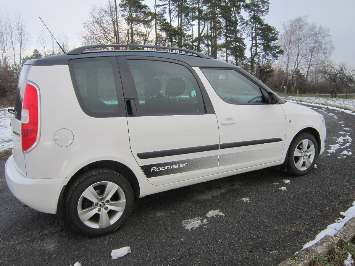 Škoda roomster 1.4 16v - 8
