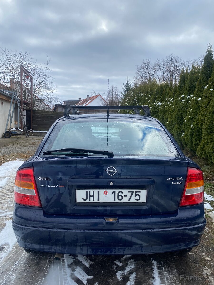 Opel Astra G 1.4i 66kw rok 2000 STK 08/2026 Euro3 původ ČR - 8