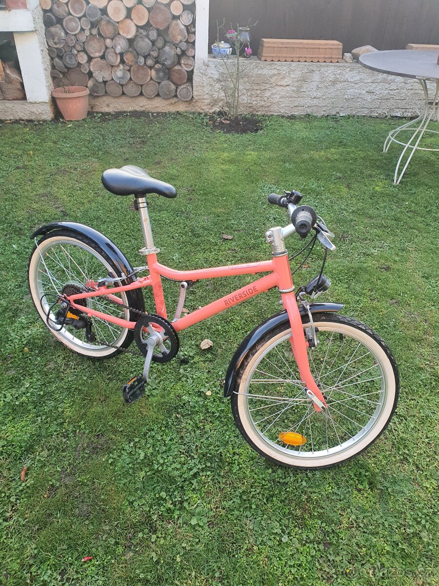 Dívčí kolo 20" - 8