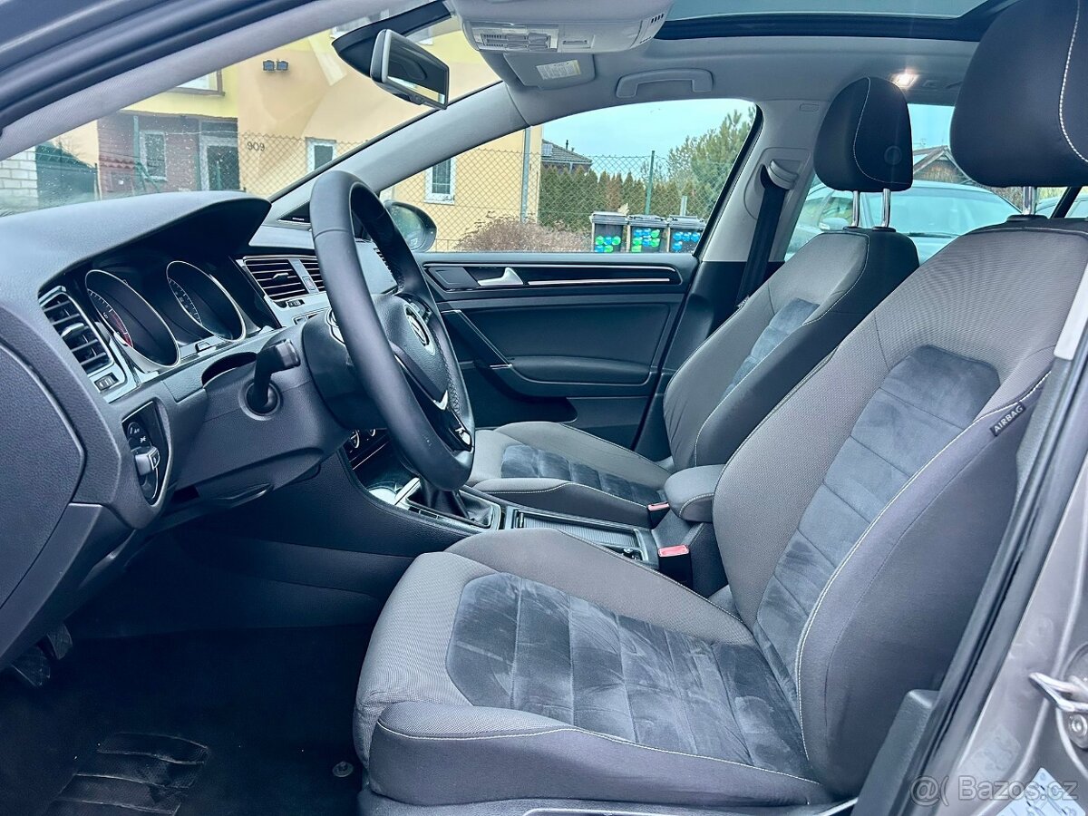 Volkswagen Golf VII kombi Highline - 8