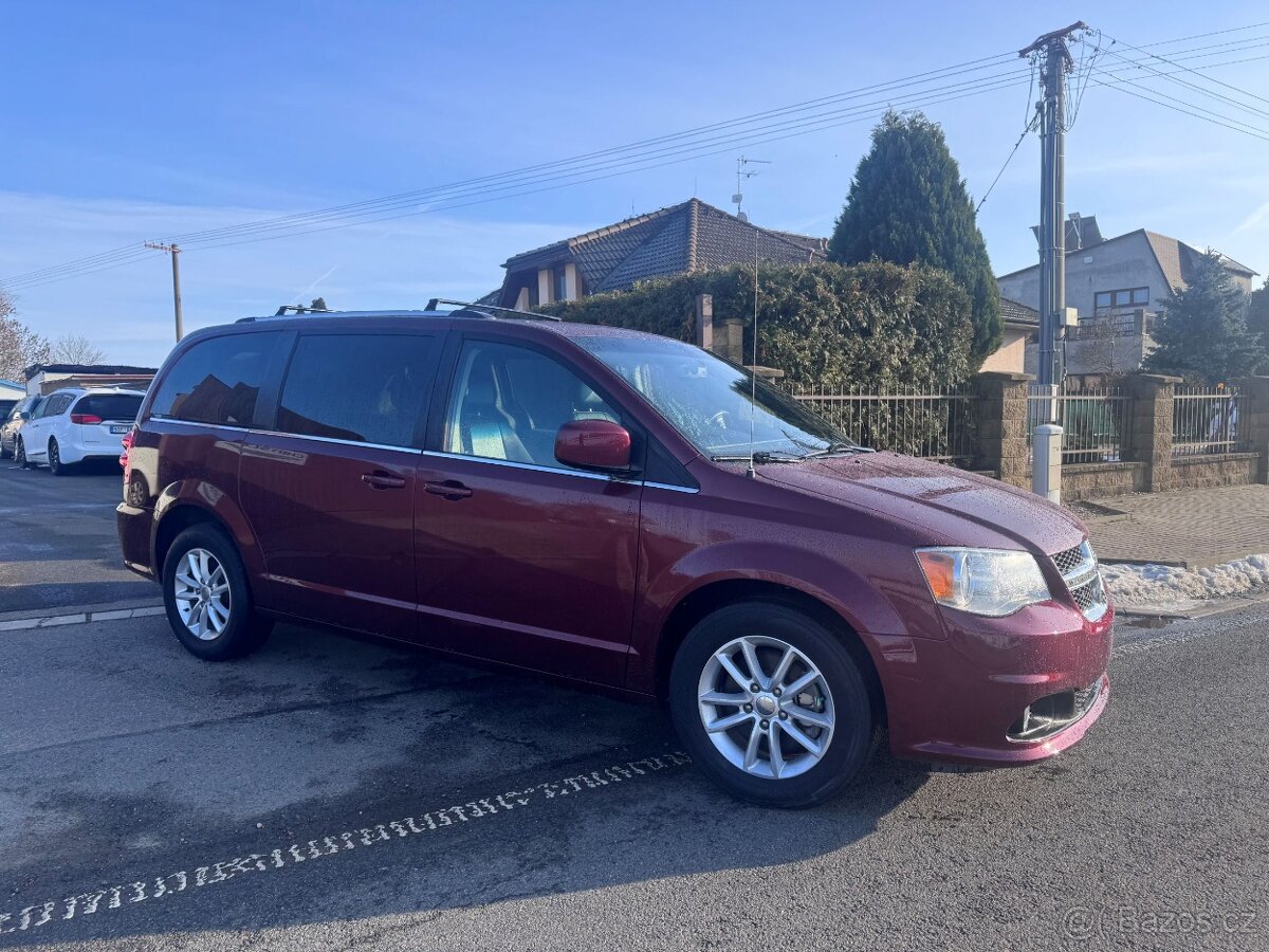 Dodge Grand Caravan 3,6 SXT S type Crew 2018 DPH - 8