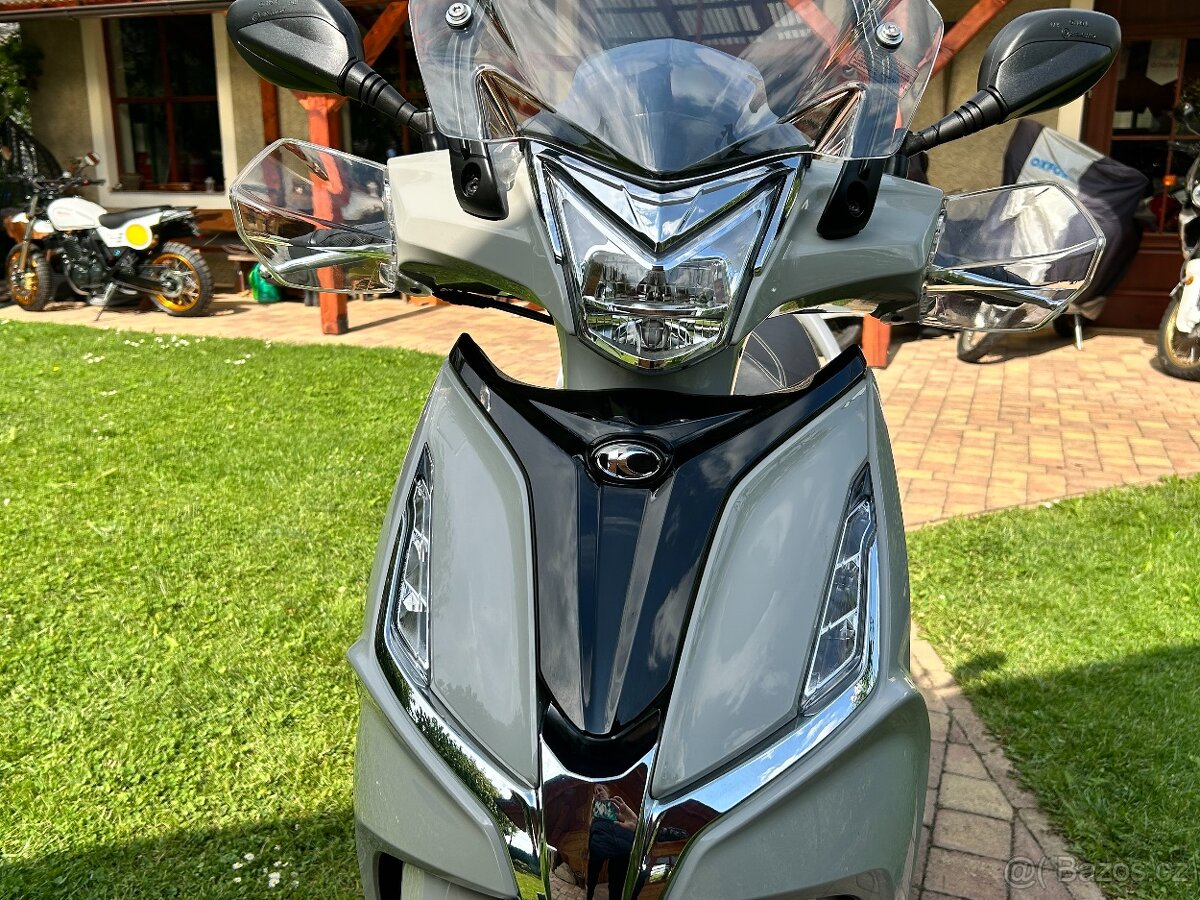 Kymco Agility 300i ABS - 8