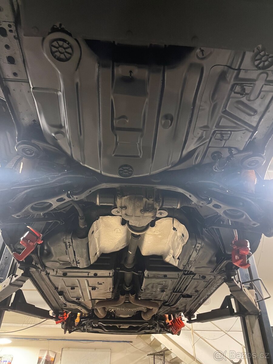 Dodge Challenger 5.7 Hemi - 8