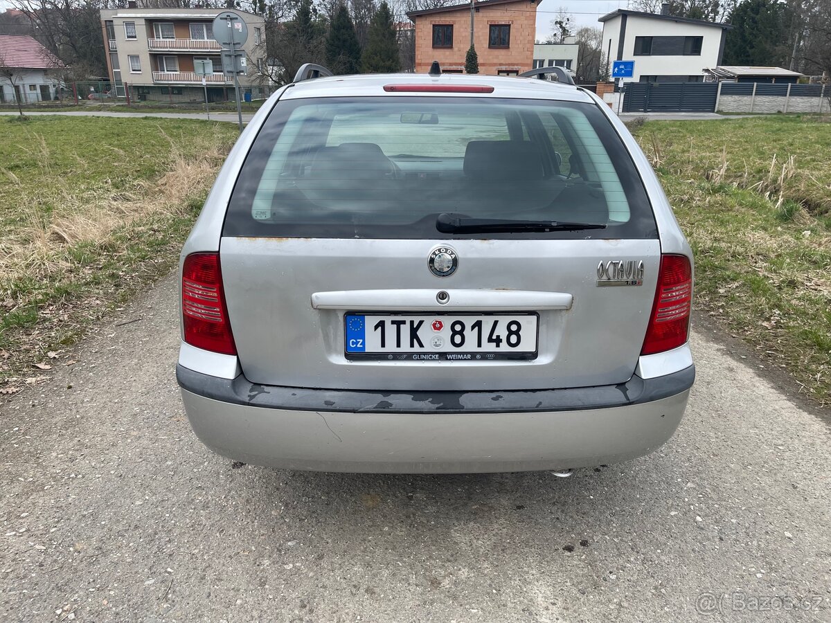 Prodám Škoda Octavia combi 1.6i - 8