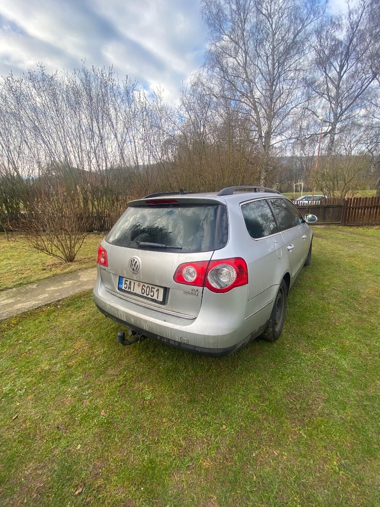 VW Passat B6 1.6 TDI 77kW - 8