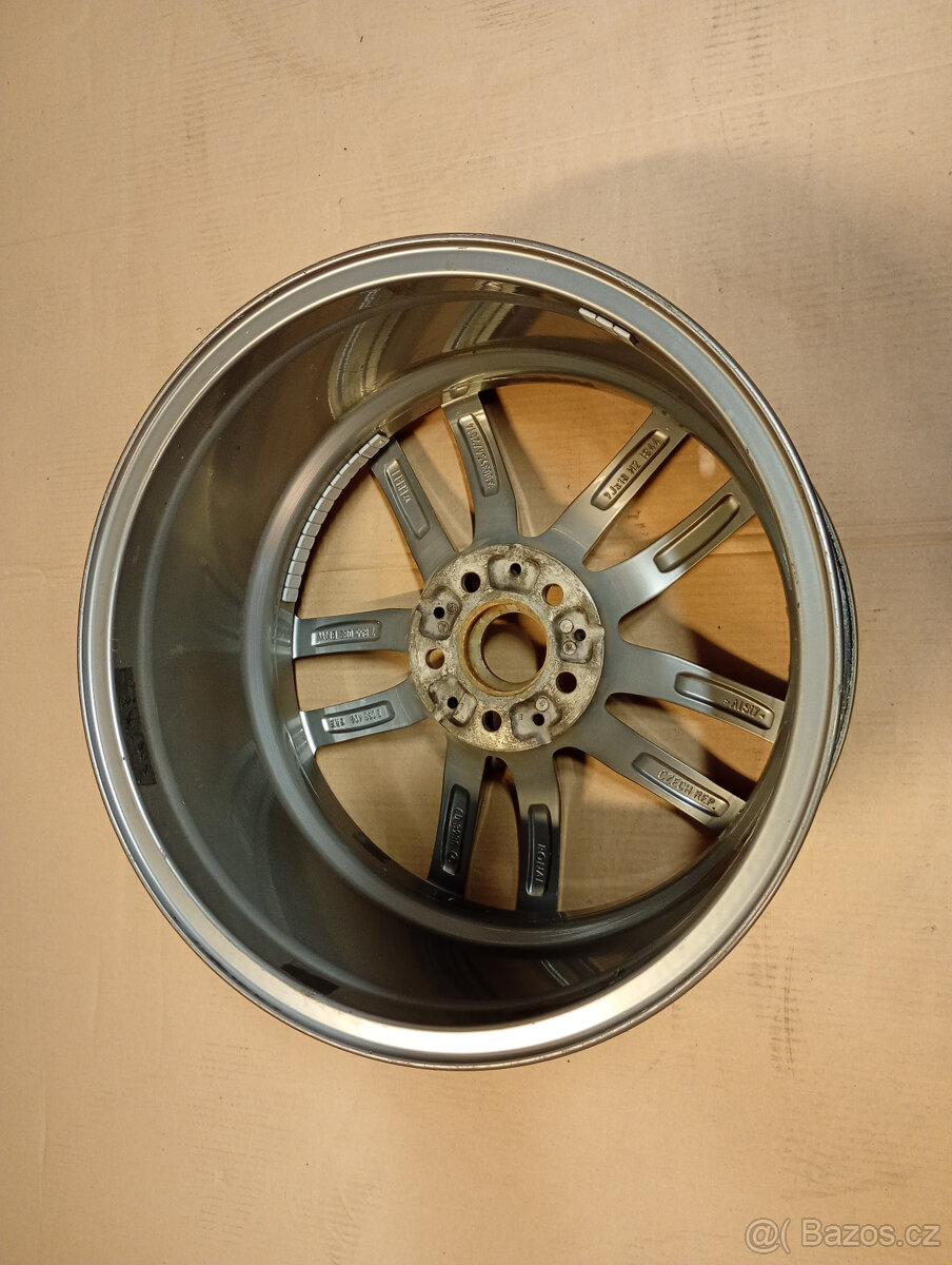 Originální disk R18 pro BMW G30 G31 styling 662M - 8