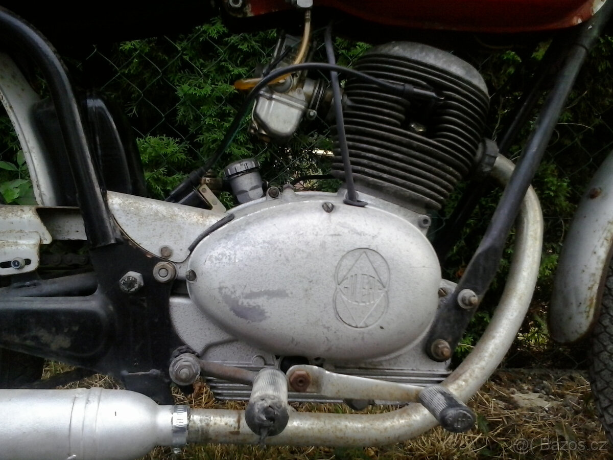 Gilera 124 Scrambler - 8