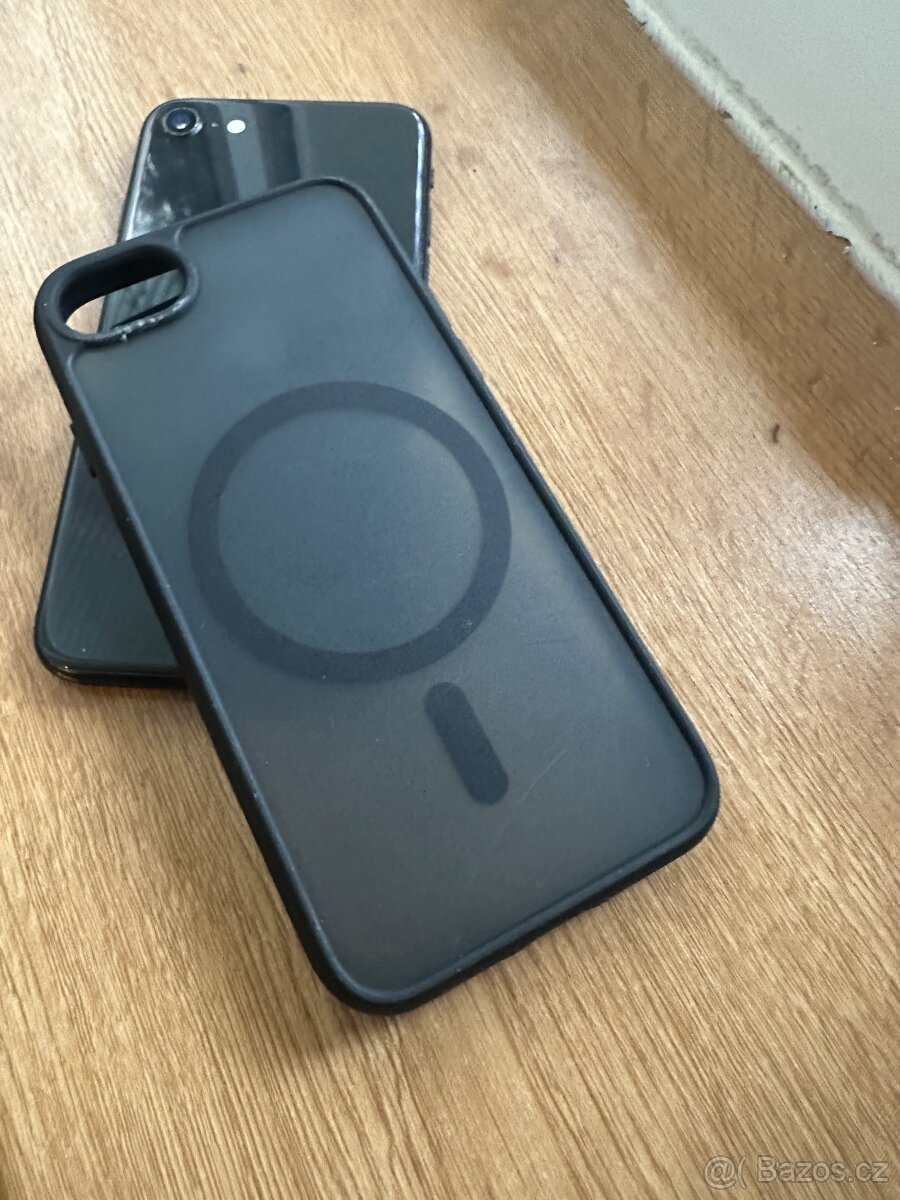 Apple iPhone SE 2020 64 GB , Nová baterie 100% - 8