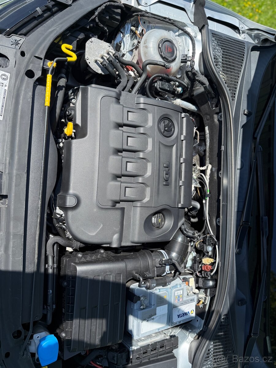 Škoda Octavia 2.0tdi 110kw combi dsg - 8