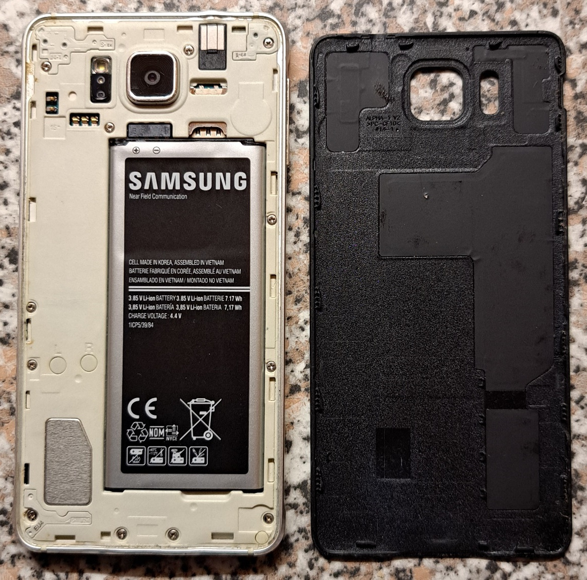 SAMSUNG GALAXY ALPHA - 8