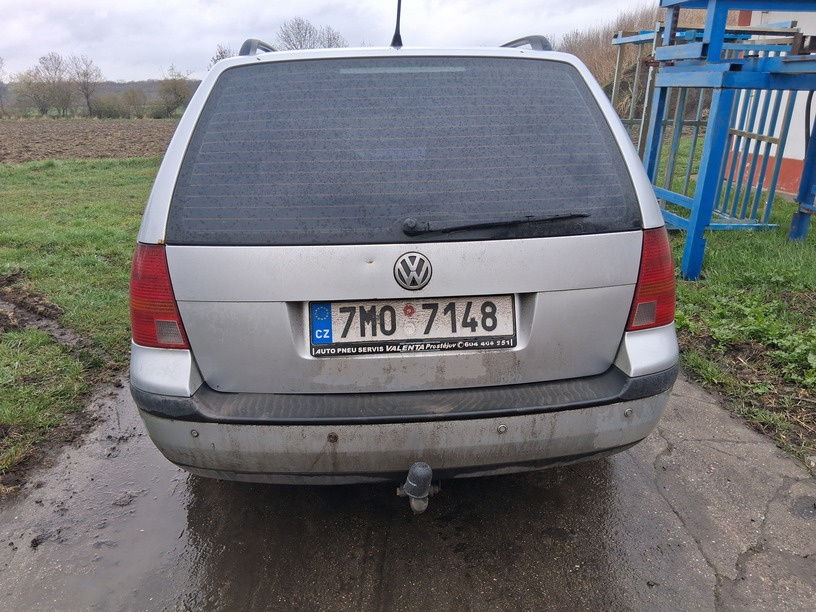 Prodám VW GOLF TDI 2003 - 8
