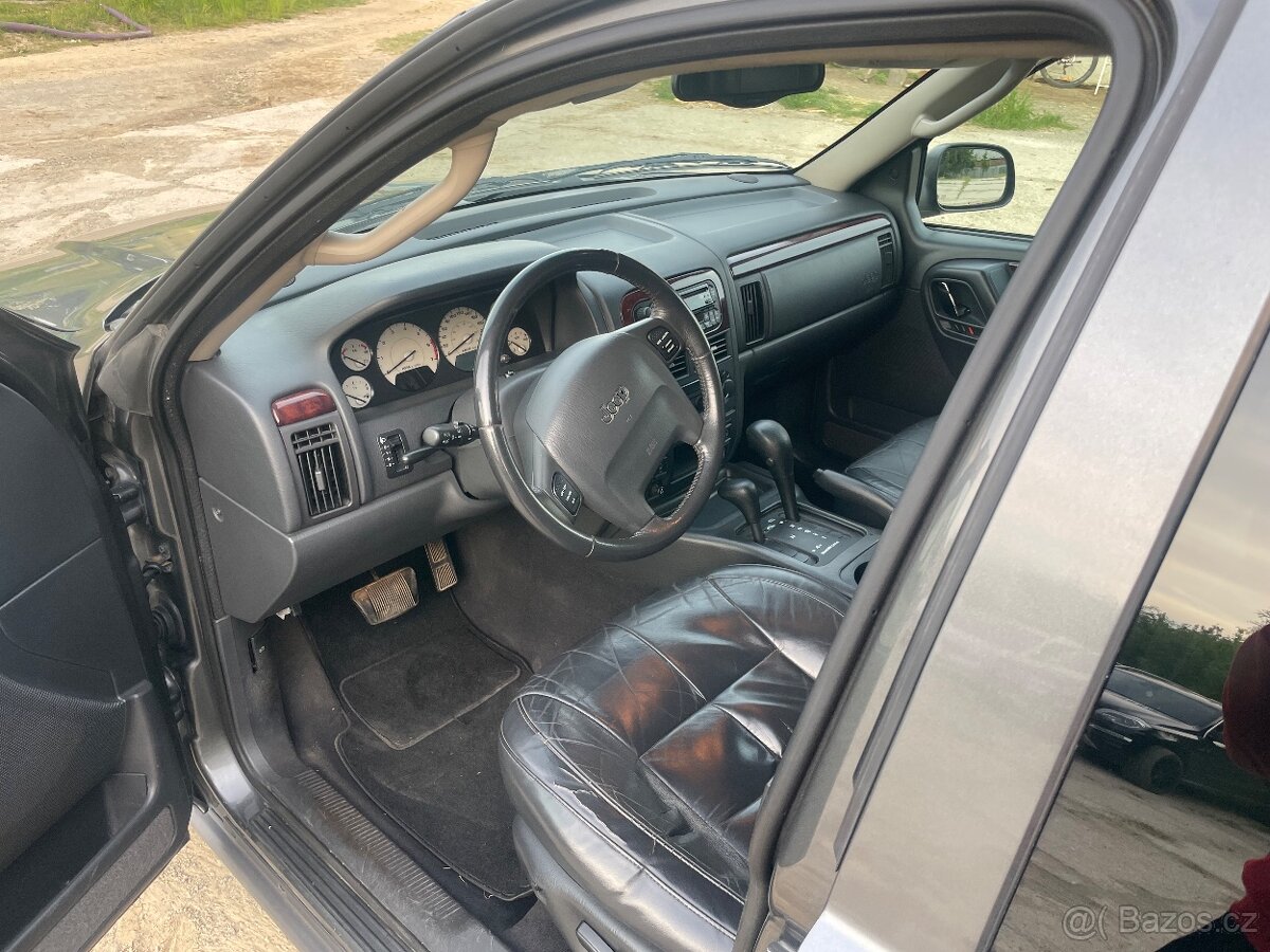 Jeep grand cherokee v8 - 8