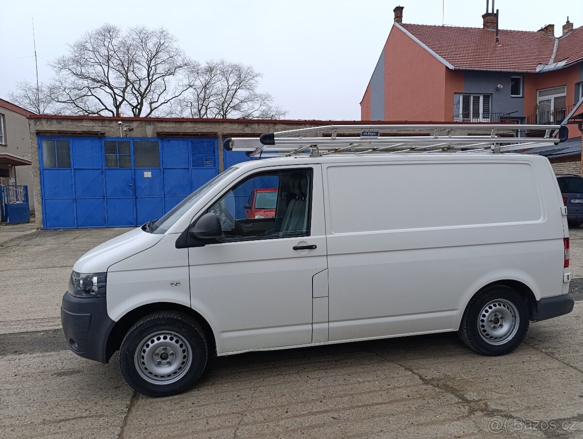 Volkswagen Transporter T5 4x4 di - 8