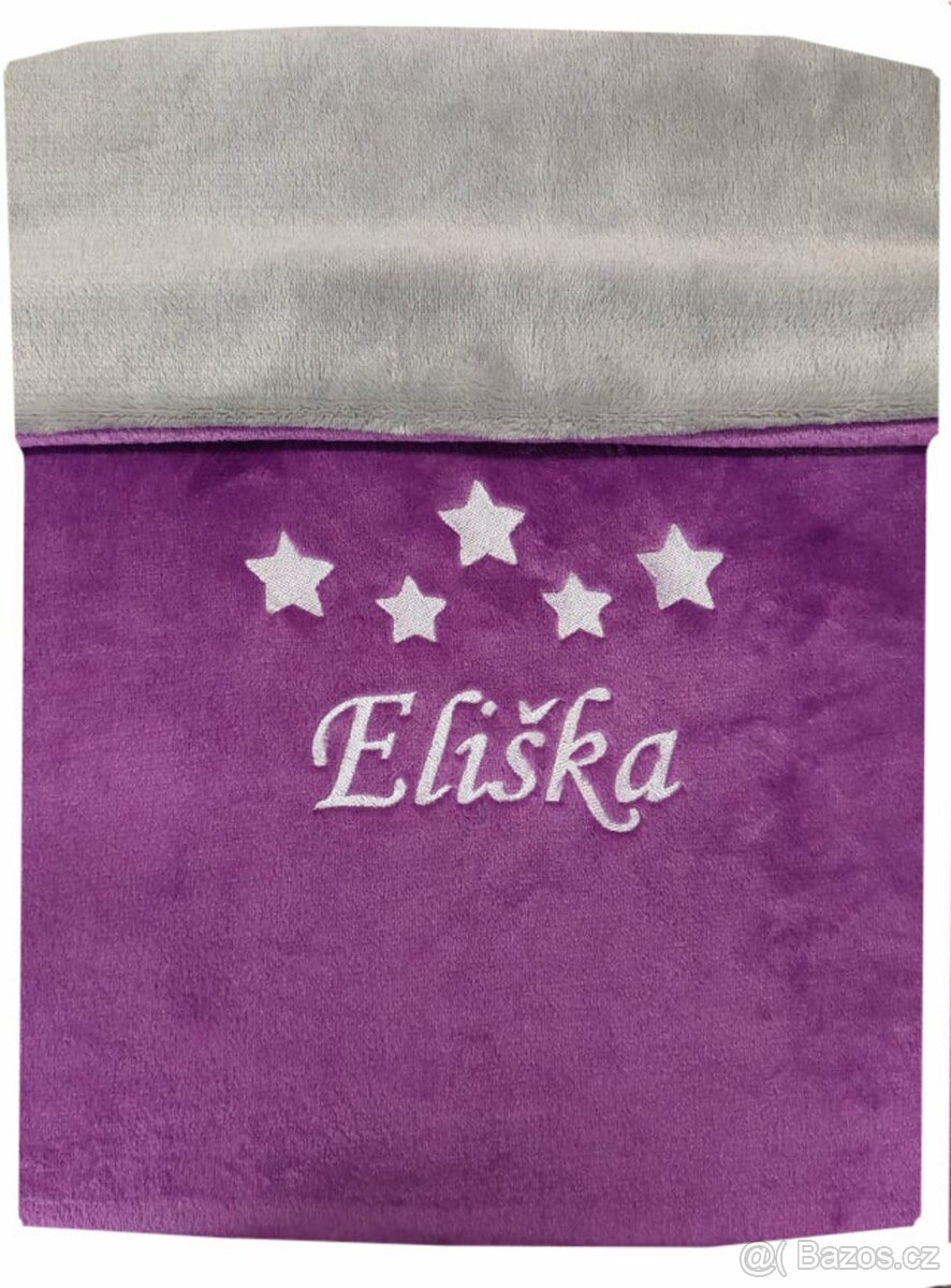 Deka s výšivkou jména a obrázků na přání více barev - 8
