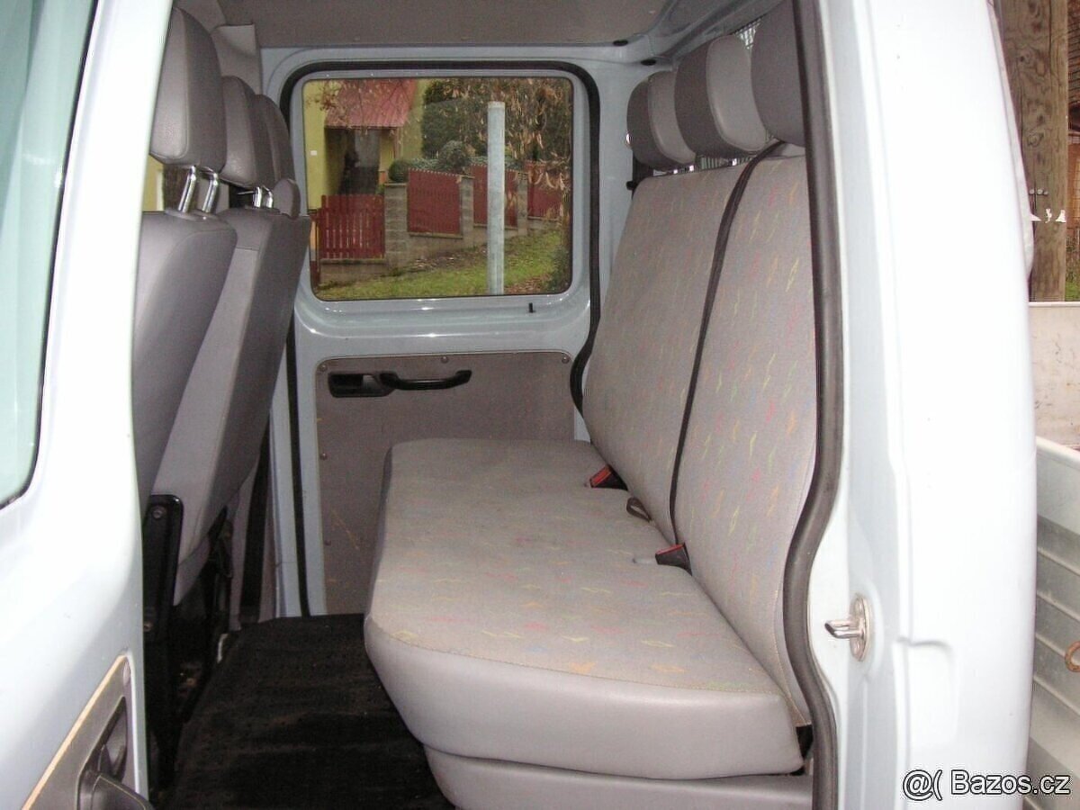 VW Transporter T5 2.5 TDi 4x4 - 8