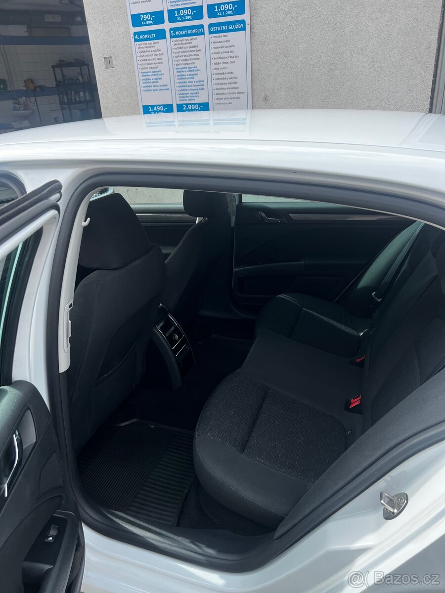 Skoda superb 2015 2.0 TDI - 8